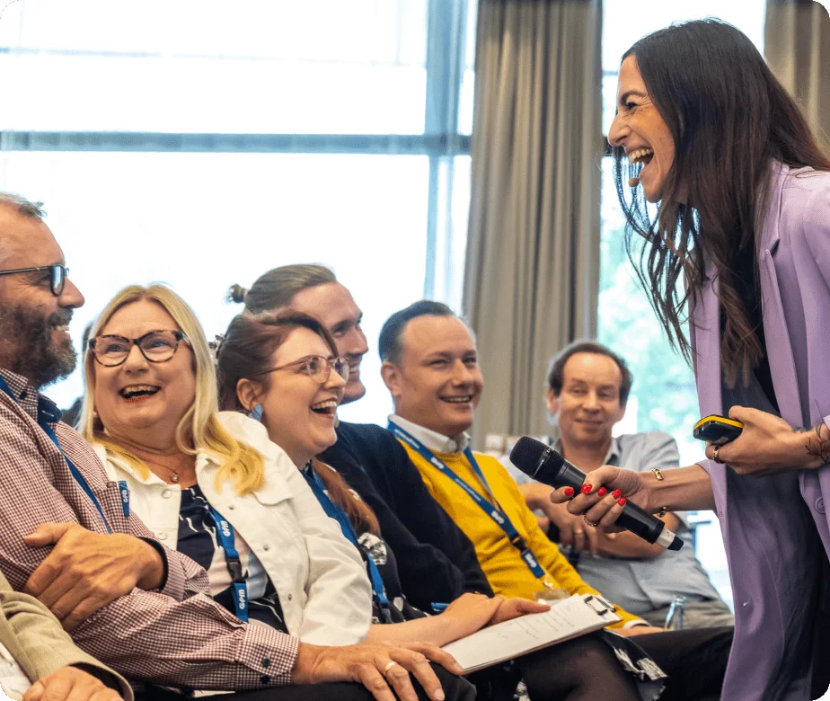 Ansprache des Referenten an Kongressteilnehmende